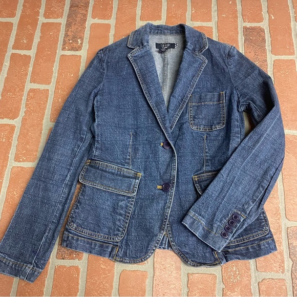 IZOD Womens Size Petite Small Medium Wash Denim Jacket - Picture 1 of 8